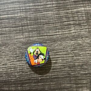 Small Disney Pin with Goofy and Max